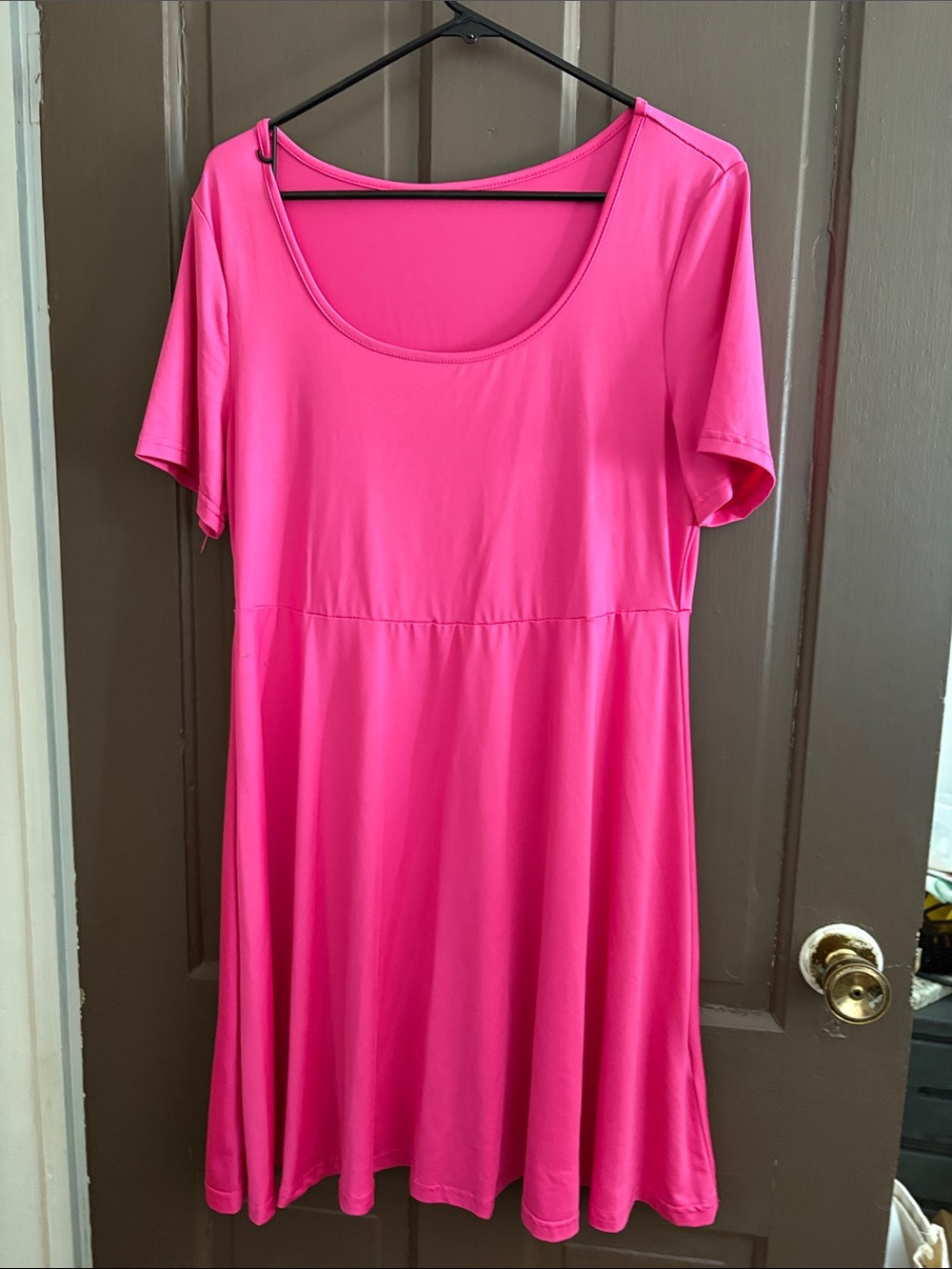 Pink Scoop Neck Short Sleeve Mini Dress